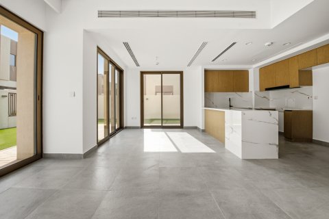 Radový dom v Dubai Land, SAE 4 spálne, 252.58 m2 č. 748588 - Fotografia 4