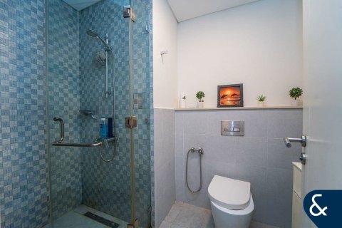 Řadový dům v Jumeirah Golf Estates, Dubai, SAE 2 ložnice, 134 m² Č.: 667808 - fotografie 11