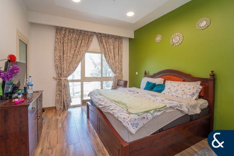 Řadový dům v Jumeirah Golf Estates, Dubai, SAE 2 ložnice, 134 m² Č.: 667808 - fotografie 7