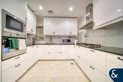 阿联酋 Dubai Dubai Marina 待售 : 3 卧, 147 平方米 , 编号667813 - 照片 7