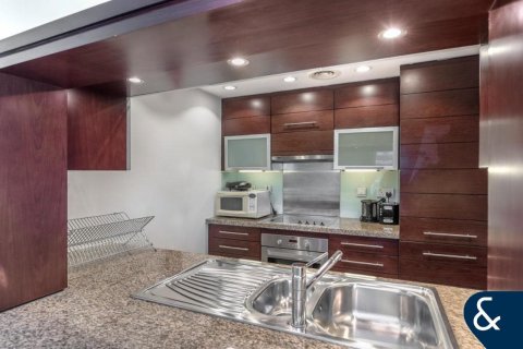 Appartement te koop in Downtown Dubai (Downtown Burj Dubai), Dubai, VAE 1 slaapkamer, 68 vr.m., nr 667811 - foto 11