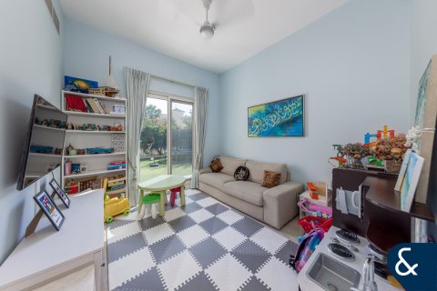 Vila u gradu Dubai Sports City, Dubai, UAE 5 spavaće sobe, 402 m2 Br. 667809 - Slika 16