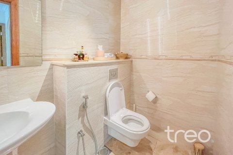 Villa zur Miete in Jumeirah Park, Dubai, VAE 4 Schlafzimmer, 762.36 m2 Nr. 733449 - Foto 18