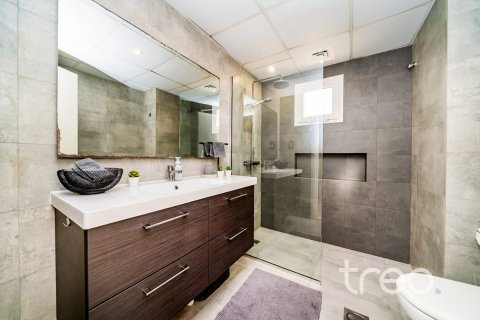 Villa Meadows, Dubaijā, AAE 5 istabas, 540.05 m2 Nr. 733450 - attēls 6