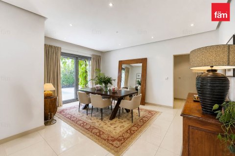 Villa itt: Al Furjan, Dubai, EAE, 6 hálószoba, 610.6 m², azonosító: 758164 - fénykép 5