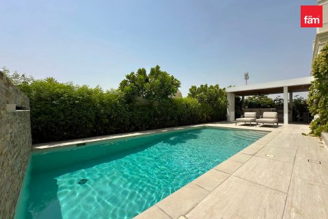 Villa sa Al Furjan, Dubai, UAE 6 silid-tulugan, 610.6 sq.m. № 758164