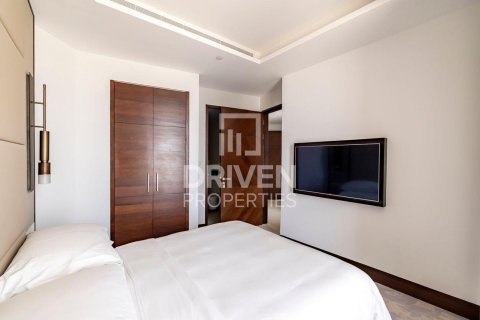 Apartment til leje i Downtown Dubai (Downtown Burj Dubai), Dubai, UAE 3 soveværelser, 187.57 kvm № 745567 - foto 9