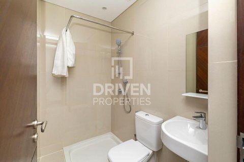 Apartment til leje i Downtown Dubai (Downtown Burj Dubai), Dubai, UAE 3 soveværelser, 187.57 kvm № 745567 - foto 12