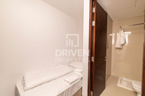 Apartment til leje i Downtown Dubai (Downtown Burj Dubai), Dubai, UAE 3 soveværelser, 187.57 kvm № 745567 - foto 13
