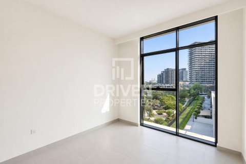 Apartment til leje i Dubai Hills Estate, Dubai, UAE 2 soveværelser, 107.4 kvm № 745565 - foto 8