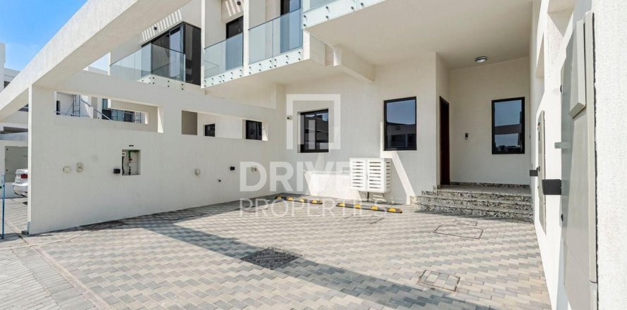 Maison de ville à Al Furjan, Dubai, EAU: 4 chambres, 225.75 m2 № 745562