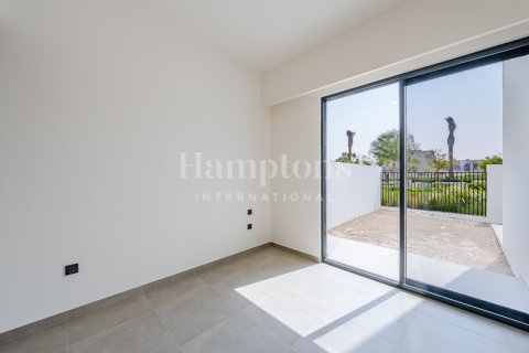 Villa sa The World Islands, Dubai, UAE 4 silid-tulugan, 257.45279360 sq.m. № 652502 - larawan 20