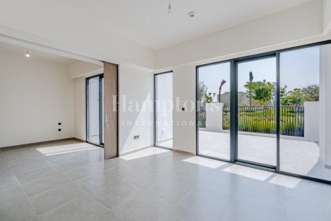 Villa sa The World Islands, Dubai, UAE 4 silid-tulugan, 257.45279360 sq.m. № 652502 - larawan 21