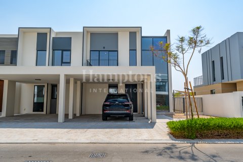 Villa sa The World Islands, Dubai, UAE 4 silid-tulugan, 257.45279360 sq.m. № 652502 - larawan 18