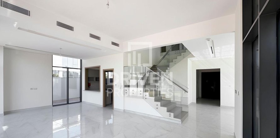 Vila di Al Furjan, Dubai, UAE 5 bilik tidur, 413.42 meter persegi № 746351