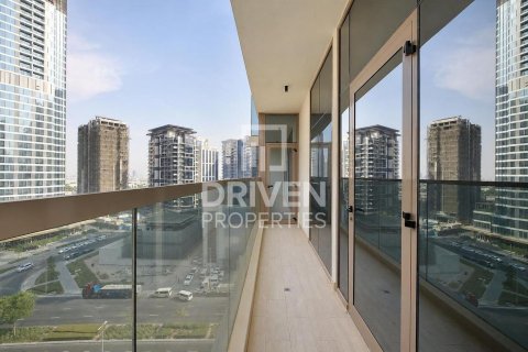 Apartment sa Business Bay, Dubai, UAE 2 silid-tulugan, 102.19 sq.m. № 746353 - larawan 15