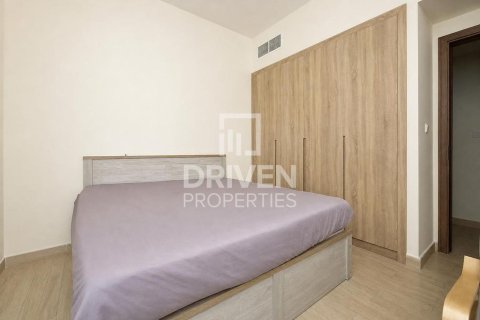 Apartment sa Business Bay, Dubai, UAE 2 silid-tulugan, 102.19 sq.m. № 746353 - larawan 7