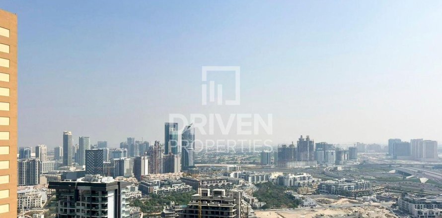 Huoneisto Jumeirah Village Circle, Dubai, Arabiemiraatit 2 makuuhuonetta, 126.91 m2 № 746350