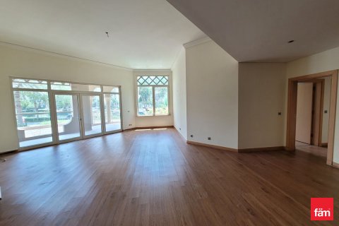 Зняти в оренду квартиру в Пальма Джумейра, Дубай, ОАЕ 3 спальні, 206.5м2, № 708027 - фото 10