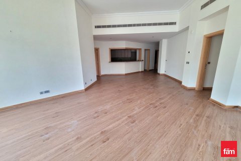 Зняти в оренду квартиру в Пальма Джумейра, Дубай, ОАЕ 3 спальні, 206.5м2, № 708027 - фото 2