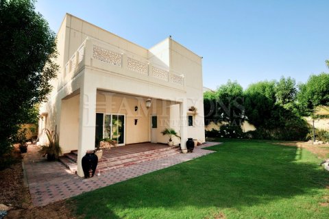 Meadows、Dubai、UAEにあるヴィラ 4ベッドルーム、1216.47 m2 No739957