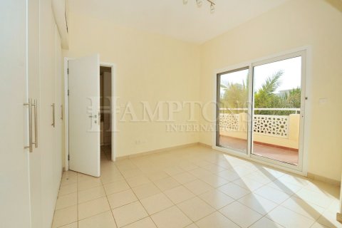 Willa do wynajęcia w Meadows, Dubai, ZEA 4 sypialnie, 1216.46909491 mkw., nr 739957 - zdjęcie 4