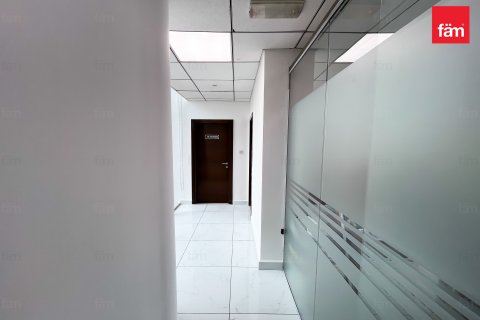 Biuro do wynajęcia w Business Bay, Dubai, ZEA 176.6 mkw., nr 741443 - zdjęcie 8