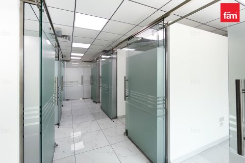 Biuro do wynajęcia w Business Bay, Dubai, ZEA 176.6 mkw., nr 741443 - zdjęcie 2