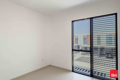Townhouse di Dubai, UEA 3 kamar tidur, 390 m2 nomor 641474 - foto 12