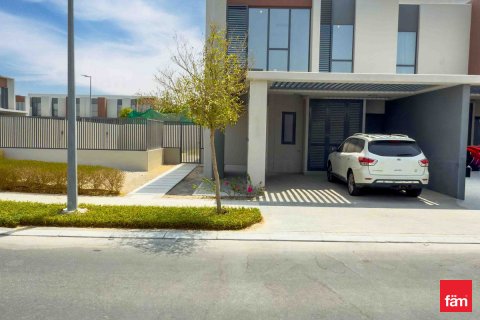 Townhouse di Dubai, UEA 3 kamar tidur, 390 m2 nomor 641474 - foto 15