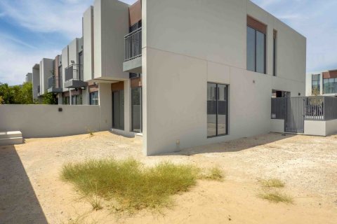 Townhouse di Dubai, UEA 3 kamar tidur, 390 m2 nomor 641474 - foto 25