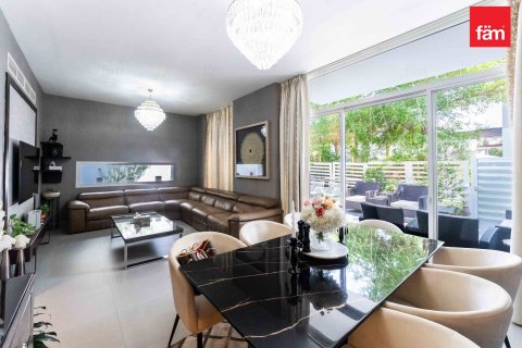 خانه شهری برای فروش در  Dubai، امارات متحده عربی  3 خوابه ، 293.7 متر مربع ، شماره 641475 - تصویر 1