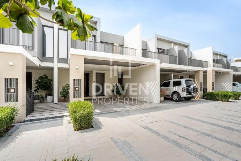 Townhouse di Tilal Al Ghaf, Dubai, UEA 3 kamar tidur, 200 m2 nomor 655452 - foto 11