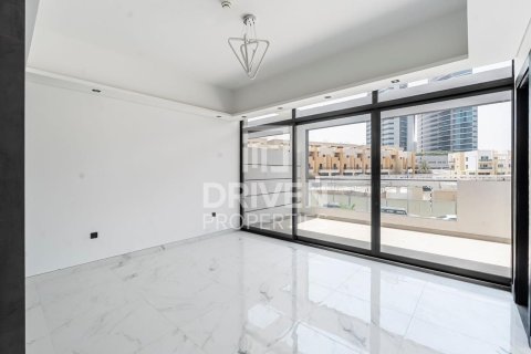 Townhouse in Jumeirah Village Circle, Dubai, UAE 4 bedrooms, 418 sq.m. № 655450 - photo 1