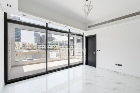 Townhouse in Jumeirah Village Circle, Dubai, UAE 4 bedrooms, 418 sq.m. № 655450 - photo 2