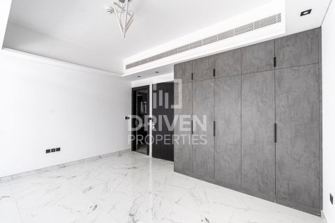 Townhouse in Jumeirah Village Circle, Dubai, UAE 4 bedrooms, 418 sq.m. № 655450 - photo 8