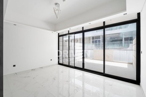 Townhouse in Jumeirah Village Circle, Dubai, UAE 4 bedrooms, 418 sq.m. № 655450 - photo 5