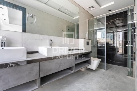 Townhouse in Jumeirah Village Circle, Dubai, UAE 4 bedrooms, 418 sq.m. № 655450 - photo 16