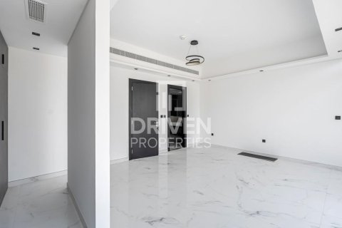 Townhouse in Jumeirah Village Circle, Dubai, UAE 4 bedrooms, 418 sq.m. № 655450 - photo 11