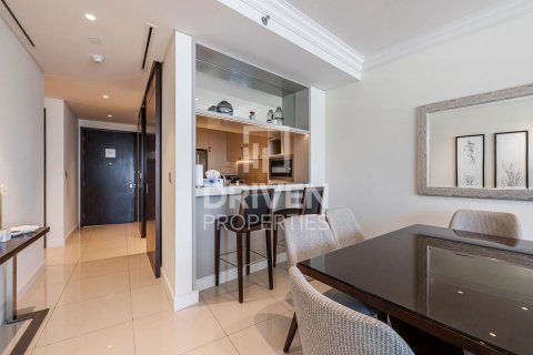 Huoneisto Downtown Dubai (Downtown Burj Dubai), Dubai, Arabiemiraatit 2 makuuhuonetta, 140 m2 № 655448 - kuva 10