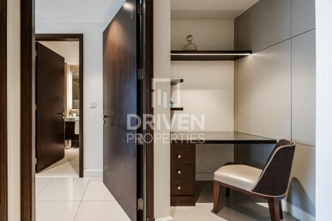 Huoneisto Downtown Dubai (Downtown Burj Dubai), Dubai, Arabiemiraatit 2 makuuhuonetta, 140 m2 № 655448 - kuva 8