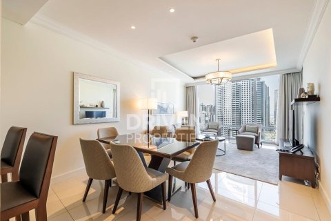 Huoneisto Downtown Dubai (Downtown Burj Dubai), Dubai, Arabiemiraatit 2 makuuhuonetta, 140 m2 № 655448 - kuva 2