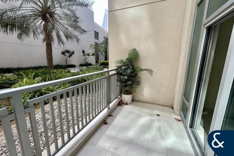 Apartament në THE LOFTS në Downtown Dubai (Downtown Burj Dubai), Emiratet e Bashkuara Arabe 1 dhomë gjumi, 84 m2. № 671530 - Foto 10