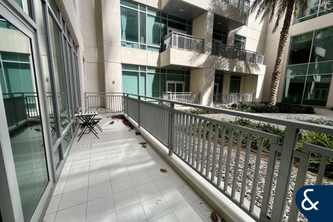 Apartament në THE LOFTS në Downtown Dubai (Downtown Burj Dubai), Emiratet e Bashkuara Arabe 1 dhomë gjumi, 84 m2. № 671530 - Foto 11