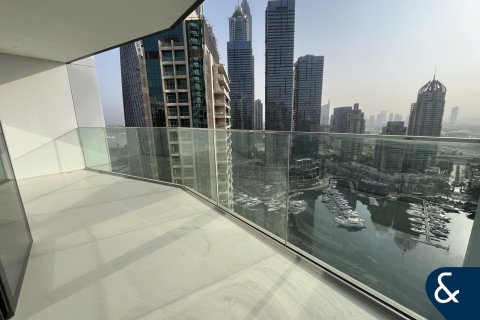 Apartment in LIV MARINA in Dubai Marina, UAE 1 bedroom, 85 sq.m. № 671532 - photo 11