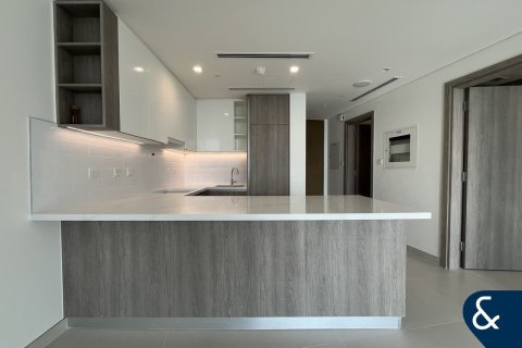 Apartment in LIV MARINA in Dubai Marina, UAE 1 bedroom, 85 sq.m. № 671532 - photo 2