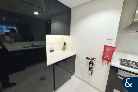 Business Bay, Dubai, UAE의 판매용 아파트 침실 3개, 141제곱미터 번호 671528 - 사진 15