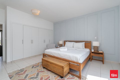 Vila di Dubai, UEA 3 kamar tidur, 227.6 m2 nomor 721110 - foto 11