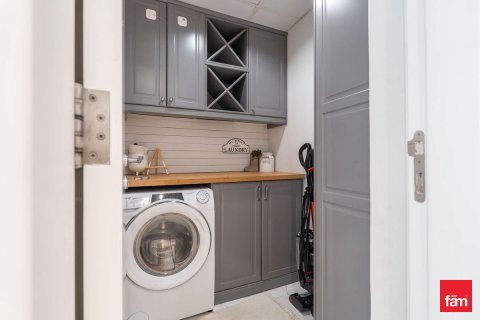Vila di Dubai, UEA 3 kamar tidur, 227.6 m2 nomor 721110 - foto 4