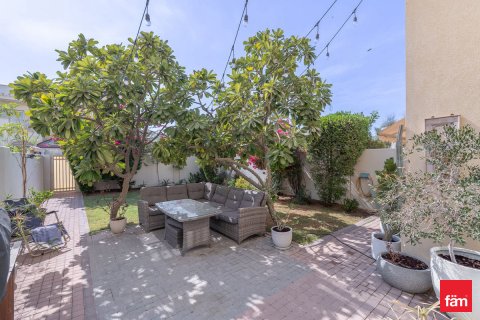 Vila di Dubai, UEA 3 kamar tidur, 227.6 m2 nomor 721110 - foto 16